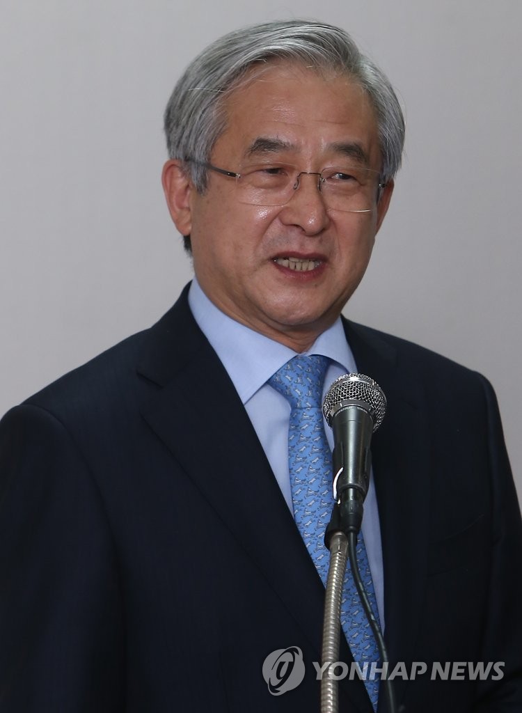 권오곤 재판관