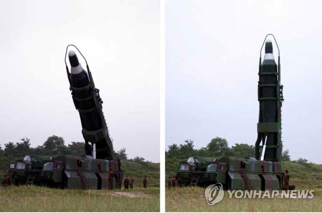 北, 중장거리 미사일 '화성-10' 시험발사 사진 공개