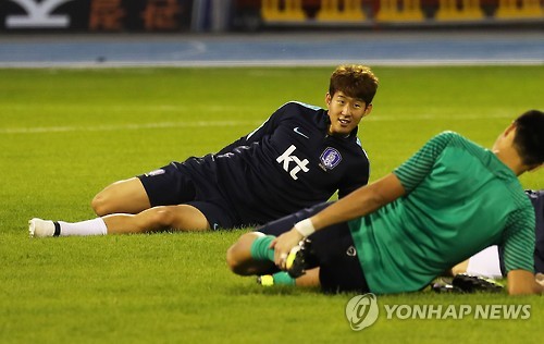 훈련하는 손흥민