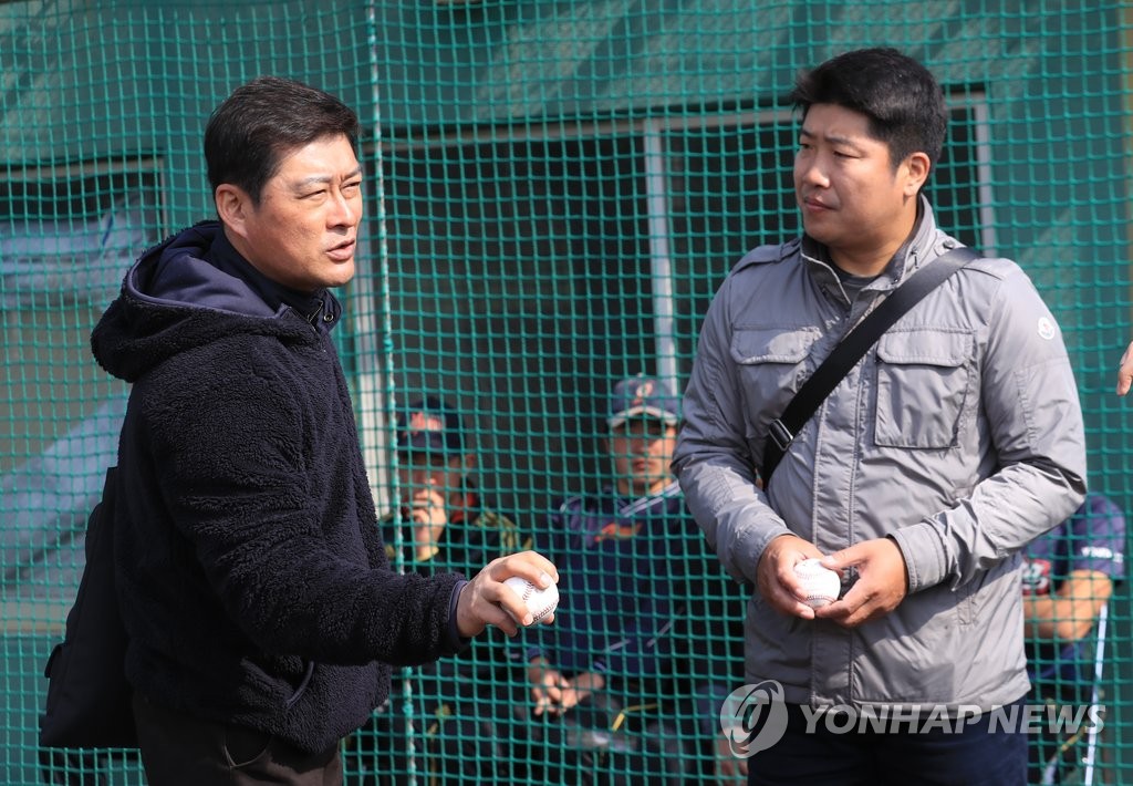 전지훈련장 찾은 이종범,박재홍