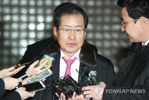 무죄 선고 소감 말하는 홍준표