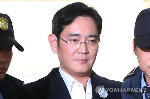 구속자 신분으로 특검 소환된 이재용