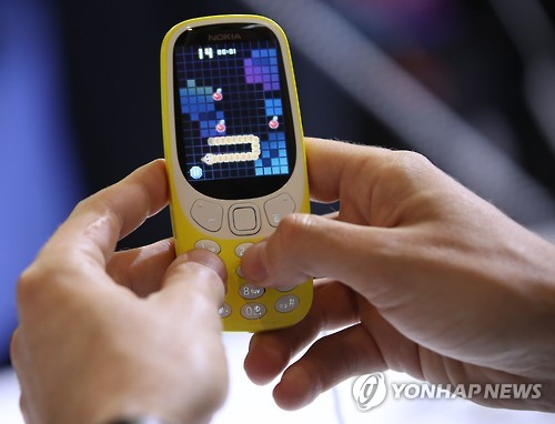 '노키아, 피쳐폰은 죽지 않는다'
