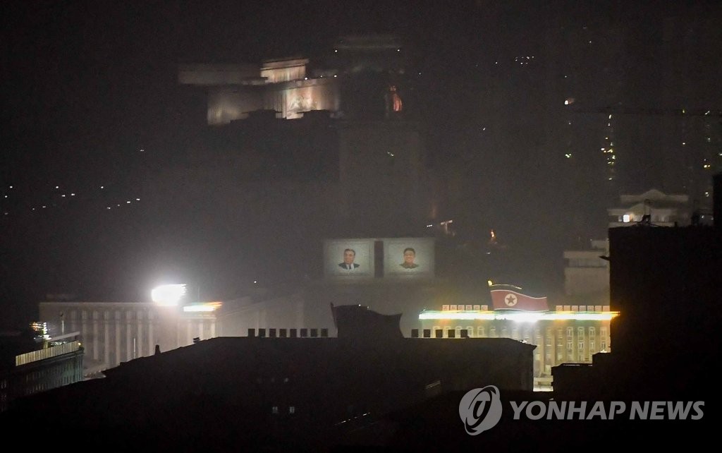 불 밝히고 태양절 준비하는 북한