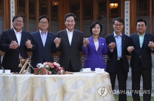 총리공관에서 열린 첫 고위 당정청회의