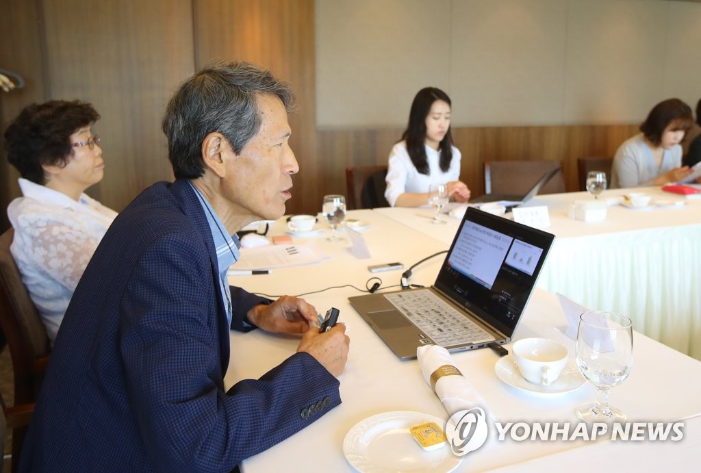 '386세대 학생운동 경험, 약자 돕기 성향과 무관'