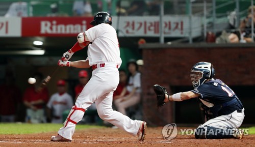 '역시 홈런왕' SK 최정 솔로 홈런
