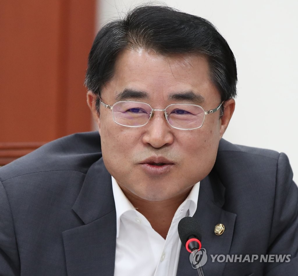 발언하는 최경환 의원
