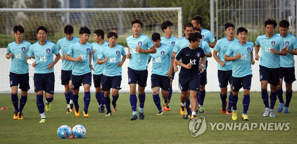 공식훈련하는 축구대표팀