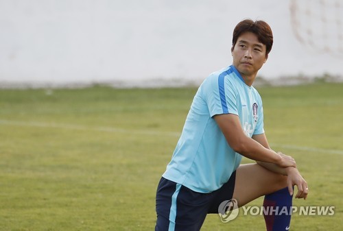 훈련하는 이동국