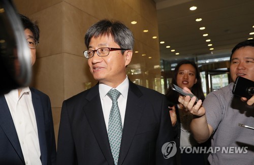 '한 말씀만'