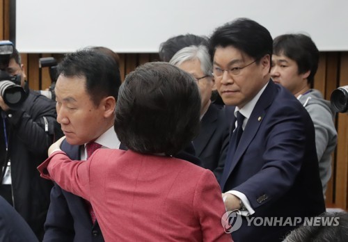 '우리가 지켜줄게'