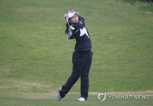 최혜진, 2번홀 아이언샷