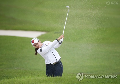 최혜진. 18번홀 아이언샷