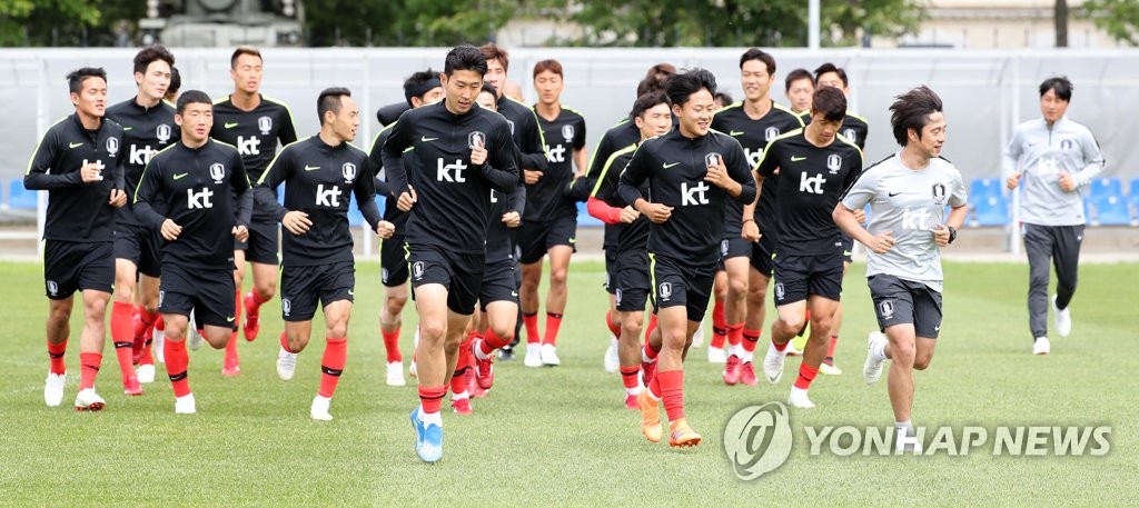 [월드컵] 러닝으로 몸 푸는 축구대표팀