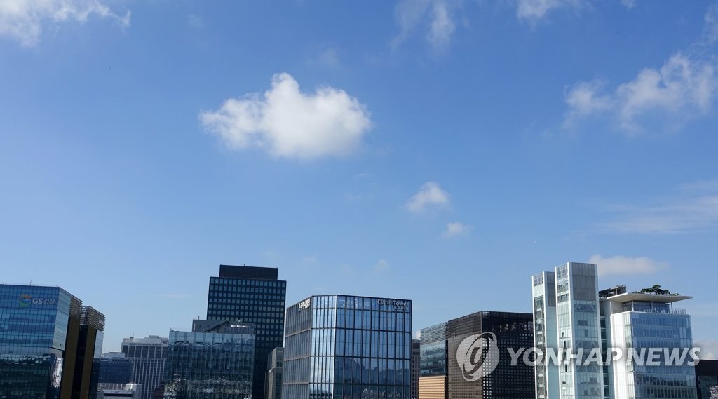 맑게 갠 서울 하늘