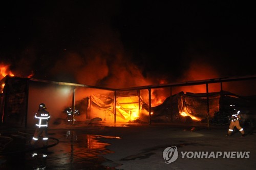 김제 의자 공장에서 불