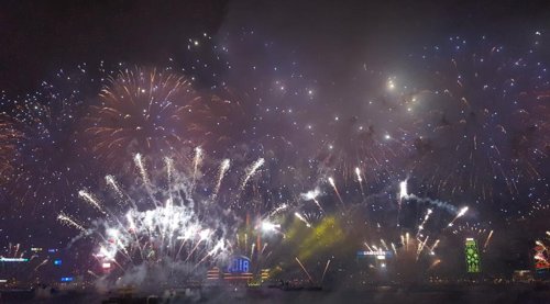 홍콩의 신년맞이 불꽃놀이 축제