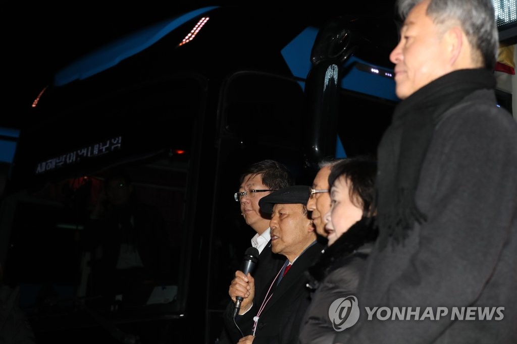 발언하는 이창복 6.15남측위 상임대표 의장