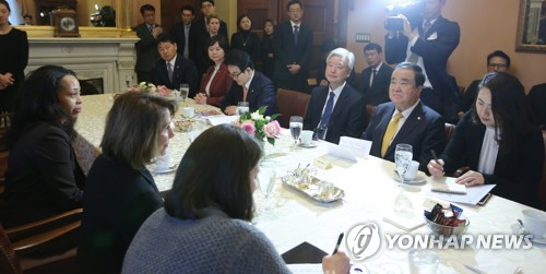 문 의장과 여야 지도부 낸시 펠로시와 면담