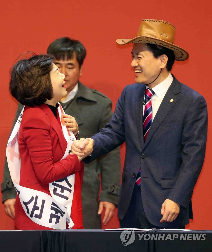 밝은 표정의 김진태, 김순례 의원
