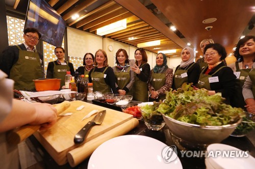 주한 외교 대사 부인들, 사찰음식 배워요