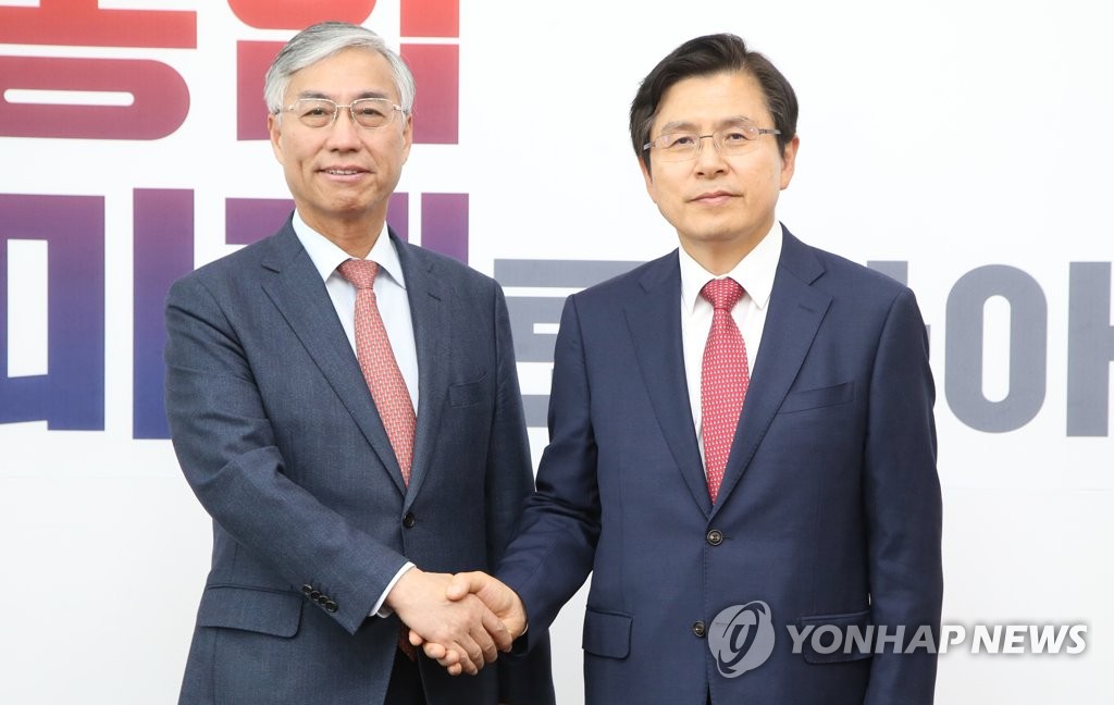 추궈훙 주한 중국대사 만난 황교안 대표