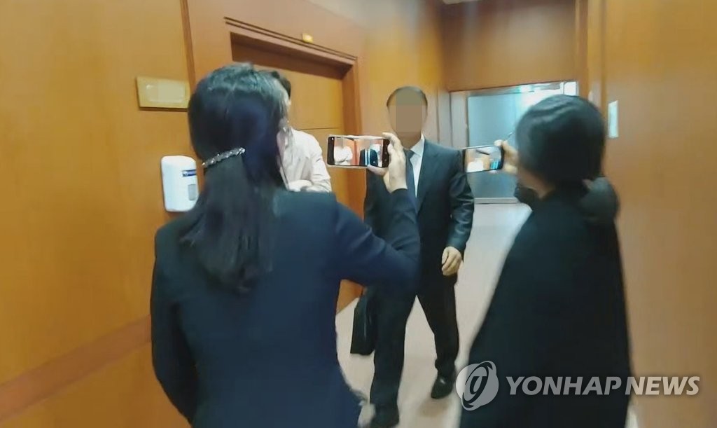 보안심사위원회 참석하는 '한미정상 통화유출' 외교관
