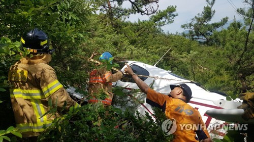 추락한 경비행기 구조 나선 119