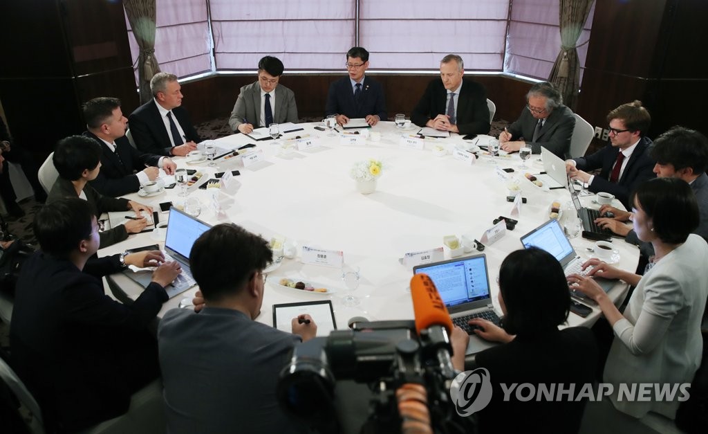 주요 통신사와 함께한 김연철 통일부 장관