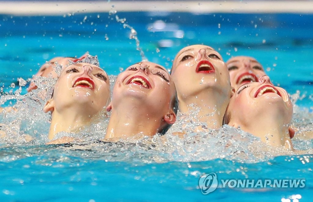'마네킹 아닙니다'