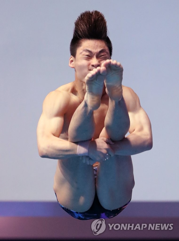 Actuación de Kim Young-taek Actuación de Kim Young-taek