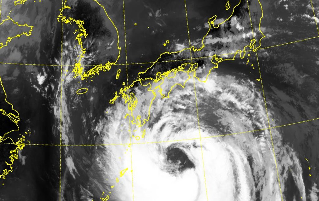 台風10号が北上中 台風10号が北上中
