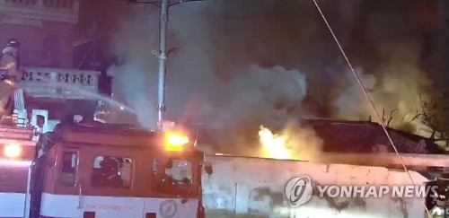 전주 여인숙 화재로 3명 사망