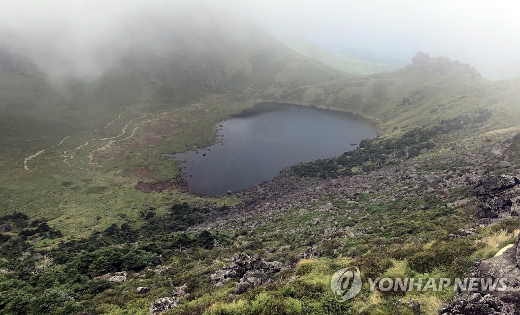 Baekrokdam Lake Baekrokdam Lake