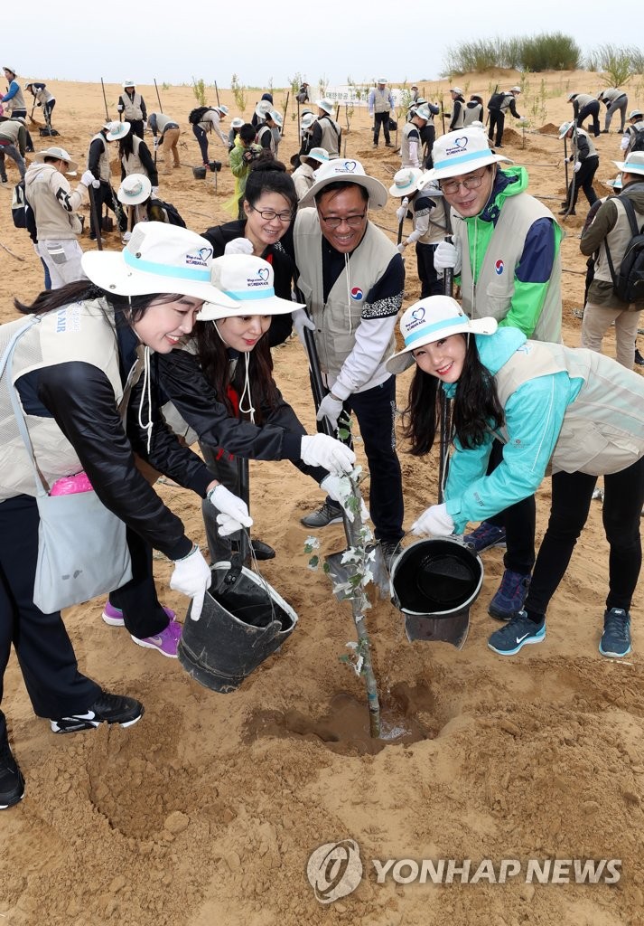 Forestation effort in Inner Mongolia Forestation effort in Inner Mongolia