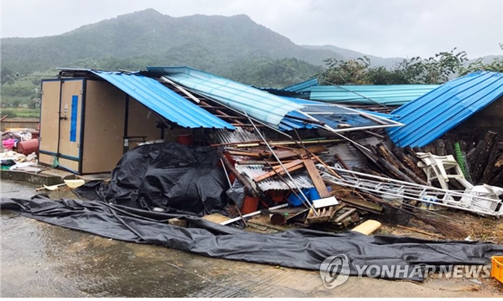 This photo provided by the provincial office of North Jeolla Province shows a farm warehouse damaged by Typhoon Tapah on Sept. 22, 2019. (PHOTO NOT FOR SALE)(Yonhap)