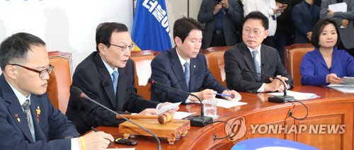 최고위원회의 주재하는 이해찬