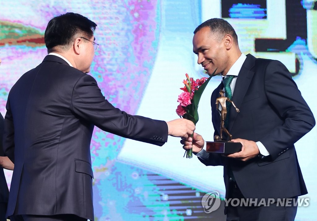 2019 K리그1 최고의 감독은 모라이스