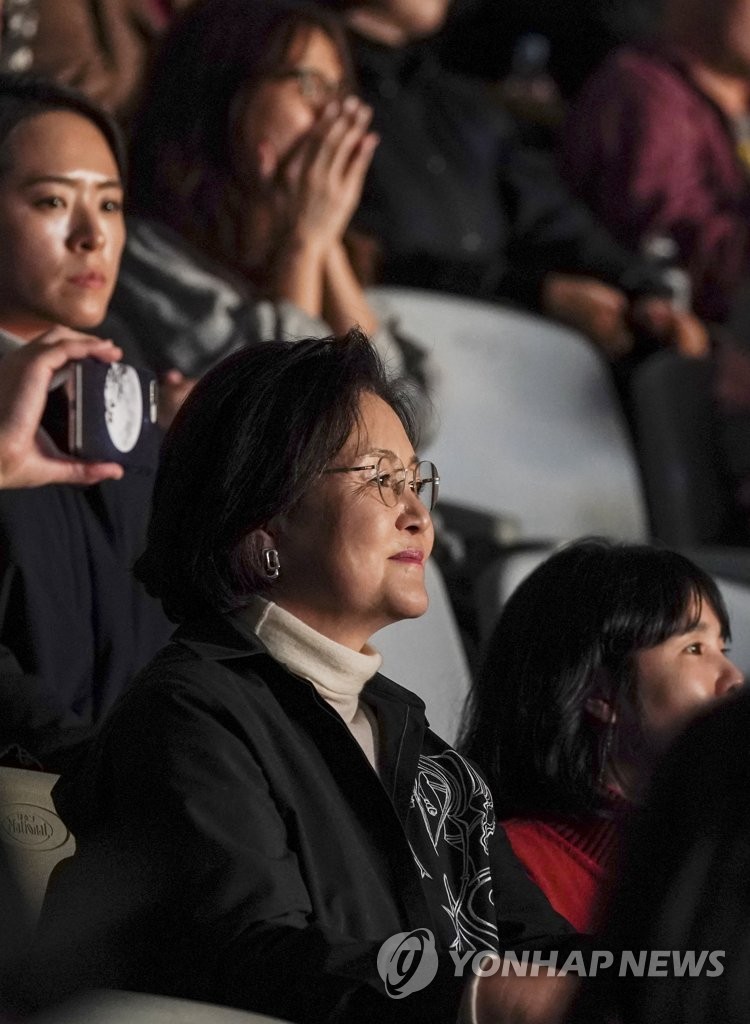 First lady attends U2 concert First lady attends U2 concert