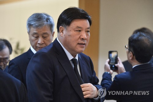 김우중 전 회장 조문 마친 서정진