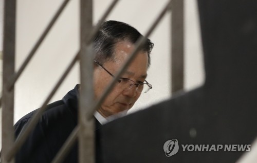 선고공판 출석하는 강경훈 삼성전자 부사장