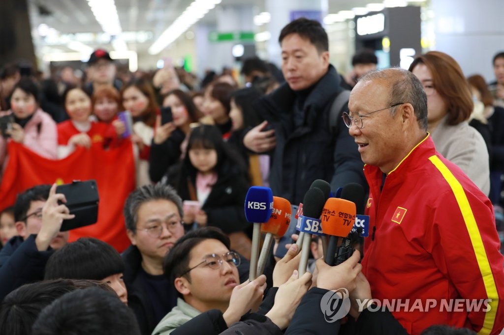 베트남 뒤흔든 박항서 한국으로