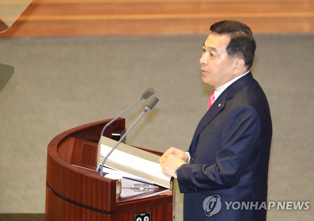 교섭단체 대표 연설 나선 미래통합당 심재철 원내대표