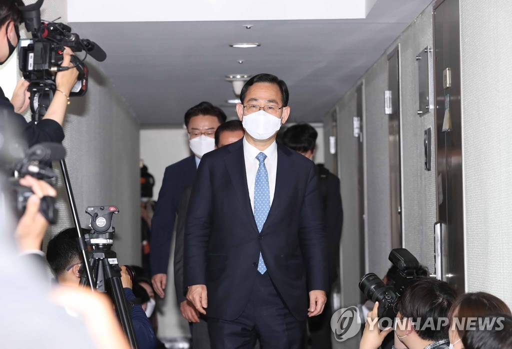 미래통합당 주호영 원내대표, 김종인 사무실 방문