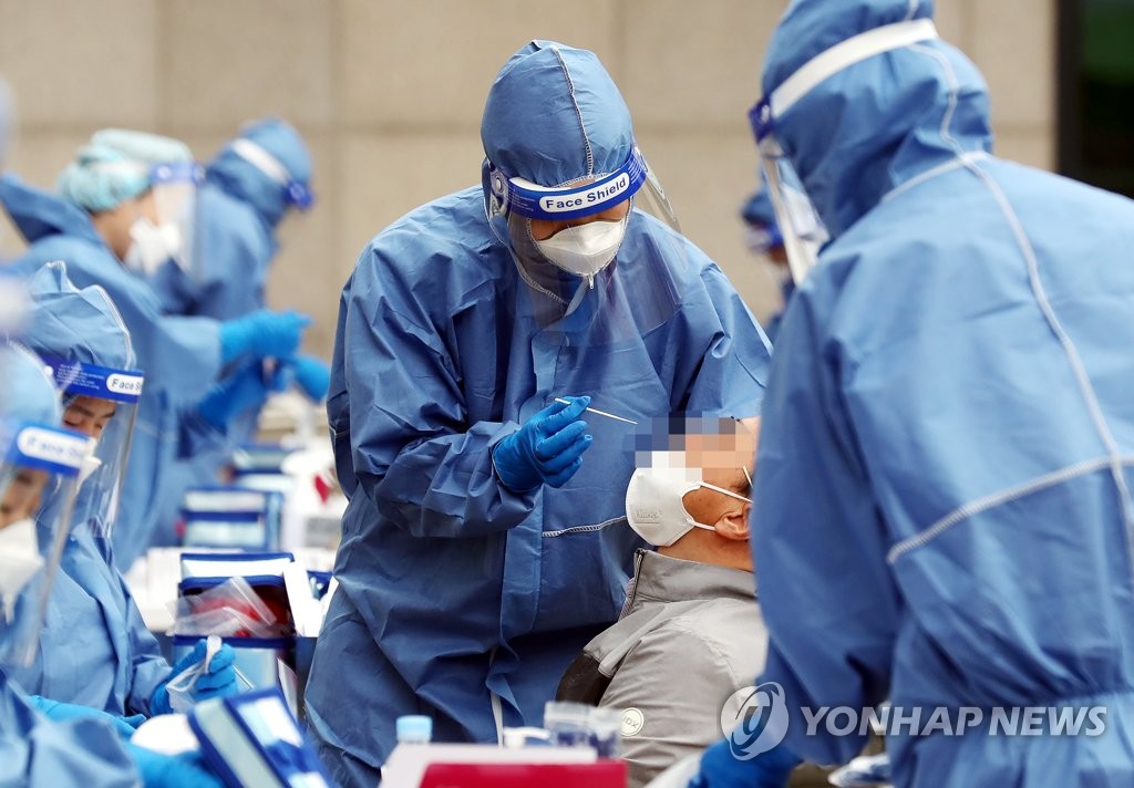 集団感染で検査強化 集団感染で検査強化