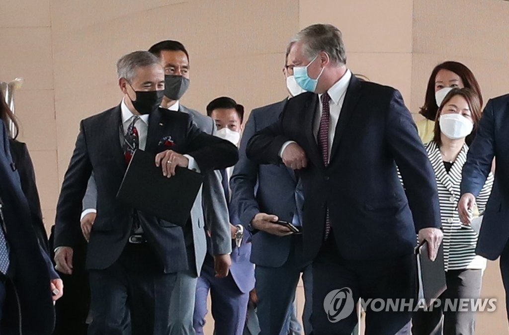 U.S. point man for N. Korea in Seoul U.S. point man for N. Korea in Seoul