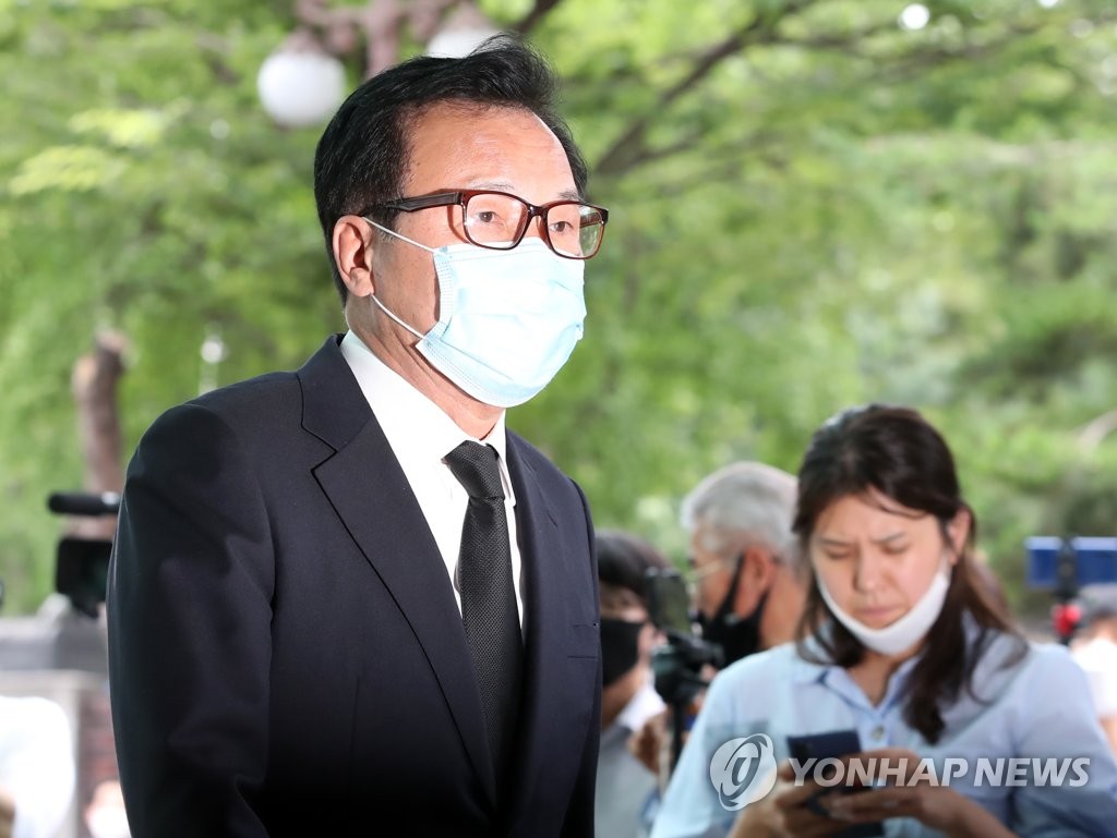 고 박원순 서울시장 빈소 찾은 손학규
