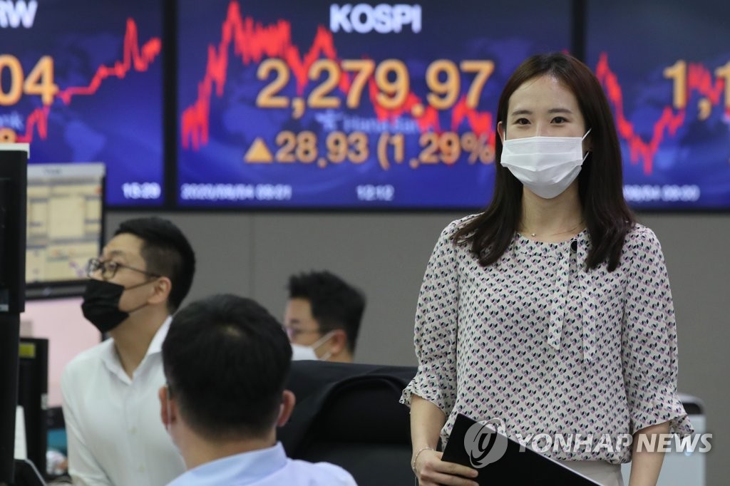 韓国株 1年10カ月ぶり高値 韓国株 1年10カ月ぶり高値