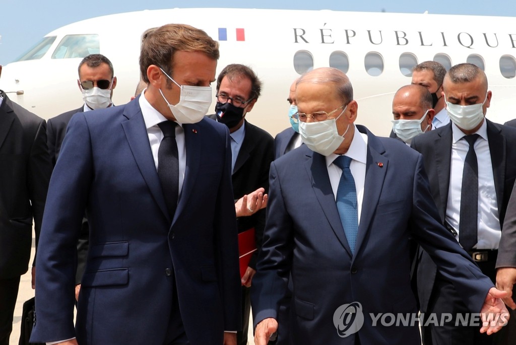 '대폭발 참사' 레바논 방문한 마크롱 프랑스 대통령